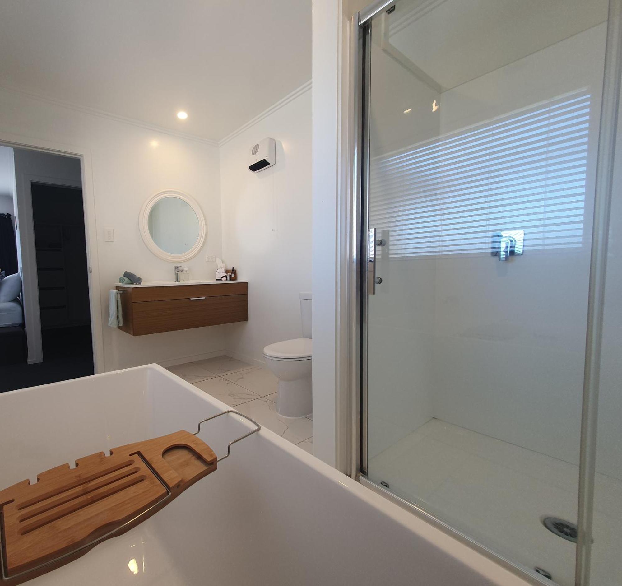 10 @ Wai Matangi Villa Turangi Bagian luar foto