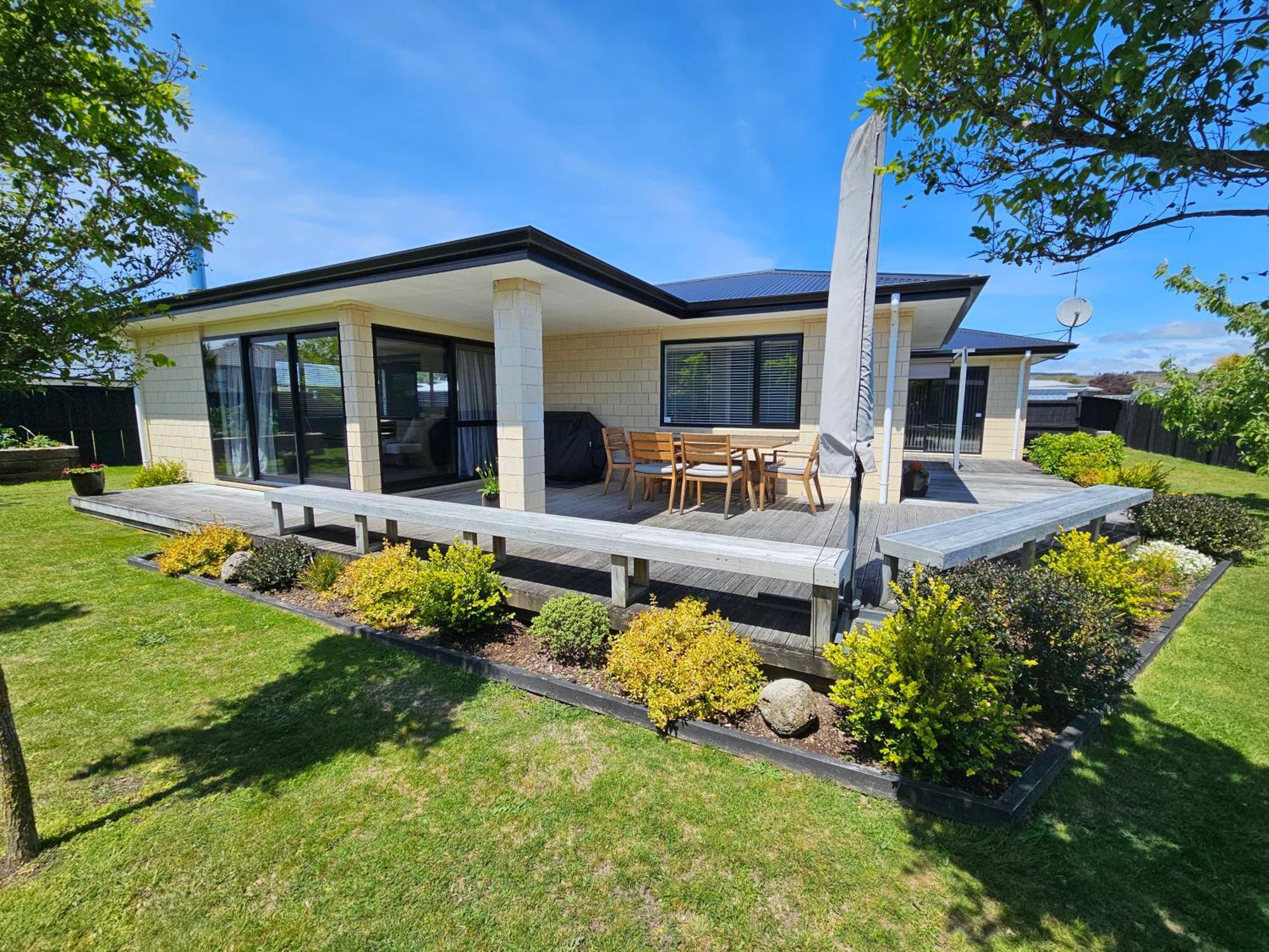10 @ Wai Matangi Villa Turangi Bagian luar foto